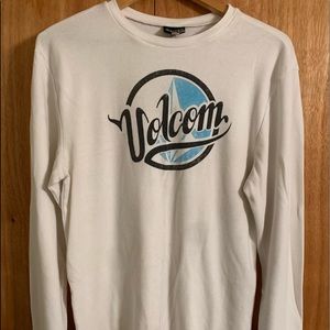 NWOT- Volcom thermal size Large